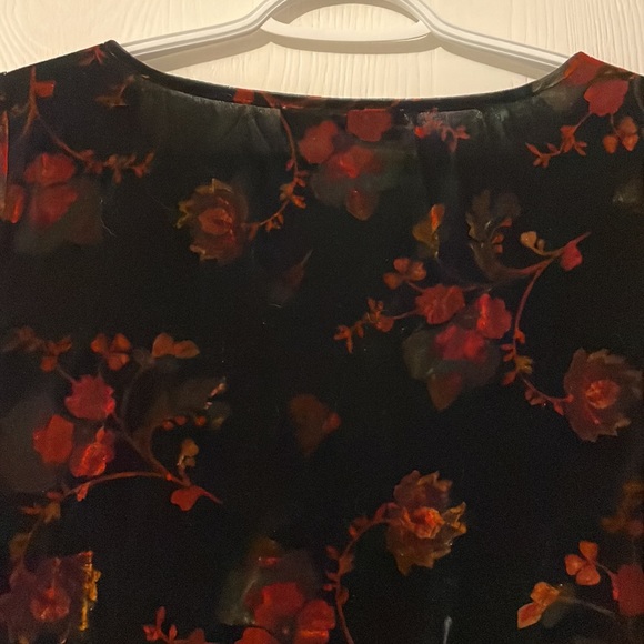 Loft velvet shift dress with tie sleeves - Picture 6 of 7